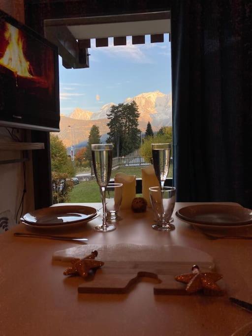La Marmotte: Vue Mont Blanc, Terrasse, Parking Appartement Combloux Buitenkant foto